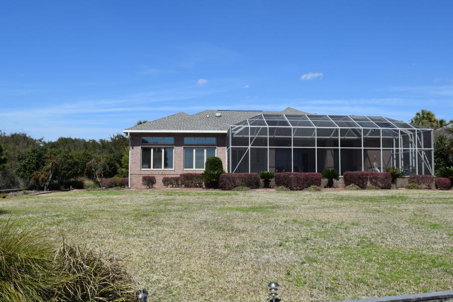 PRITCHARD POINT - Residential Lease