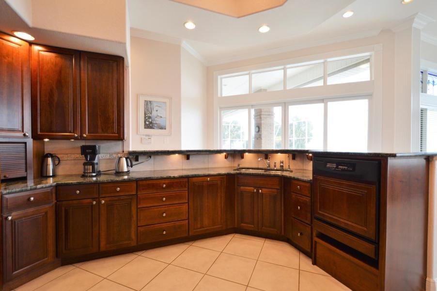 PRITCHARD POINT - Residential Lease