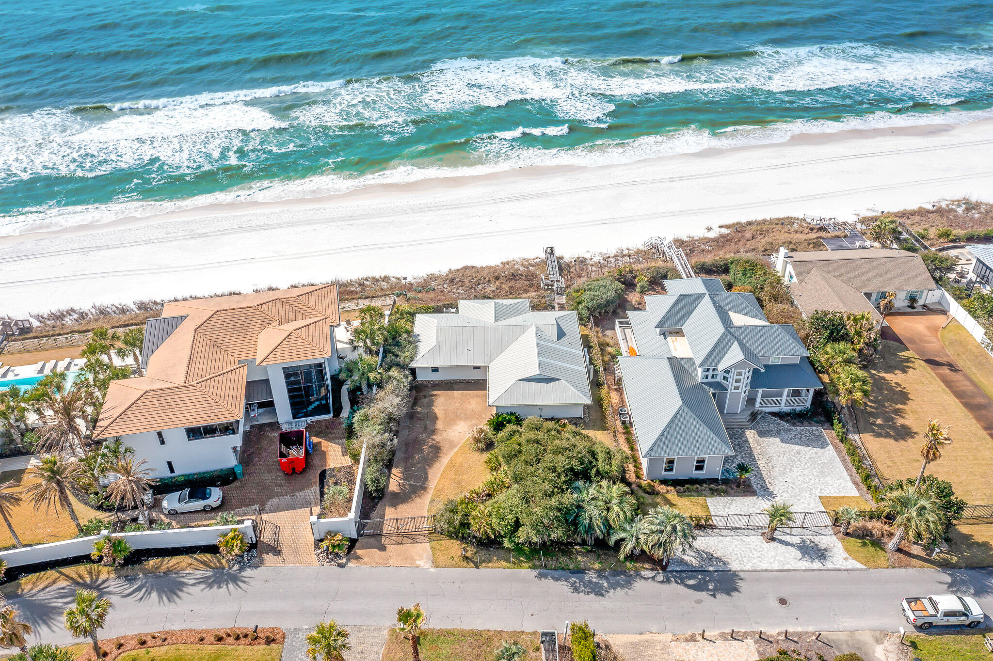 PELICAN POINTE AT CAMP CREEK - Residential