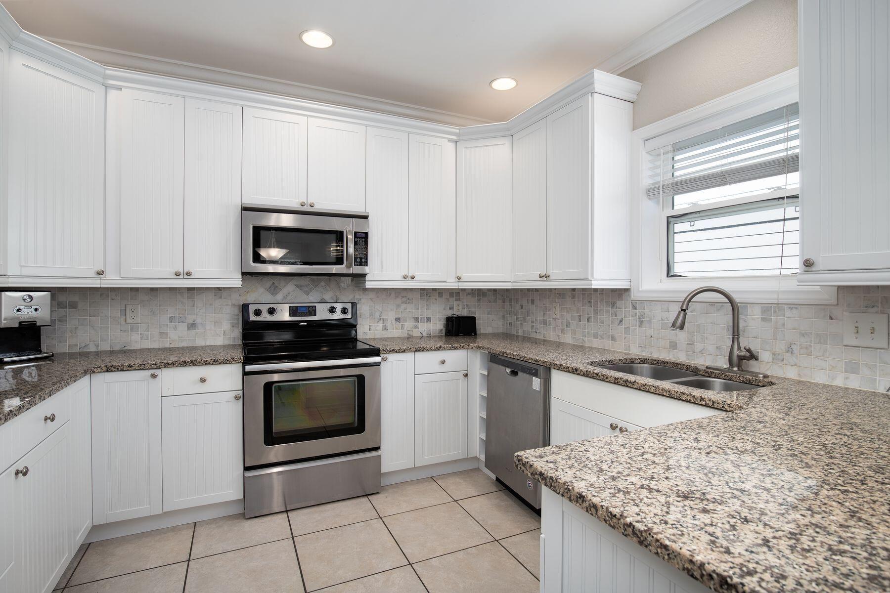 SEASHORE VILLAGE - Residential