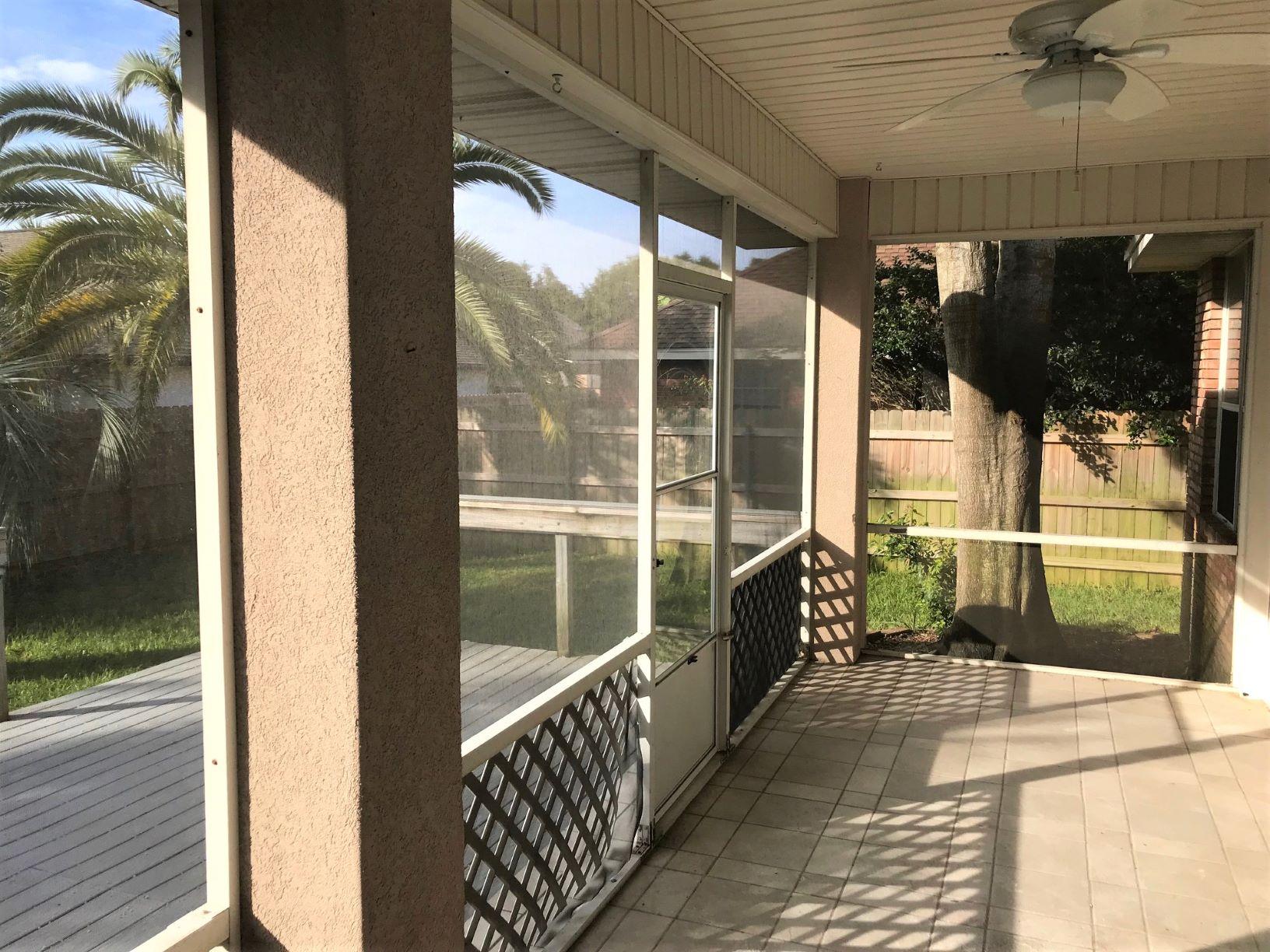 RIDGE WOOD MANOR - Residential Lease
