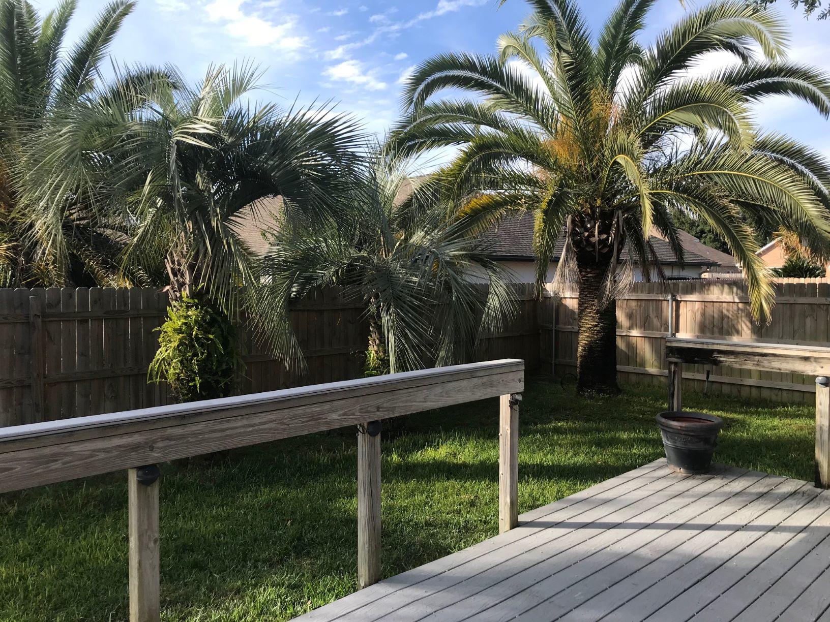 RIDGE WOOD MANOR - Residential Lease