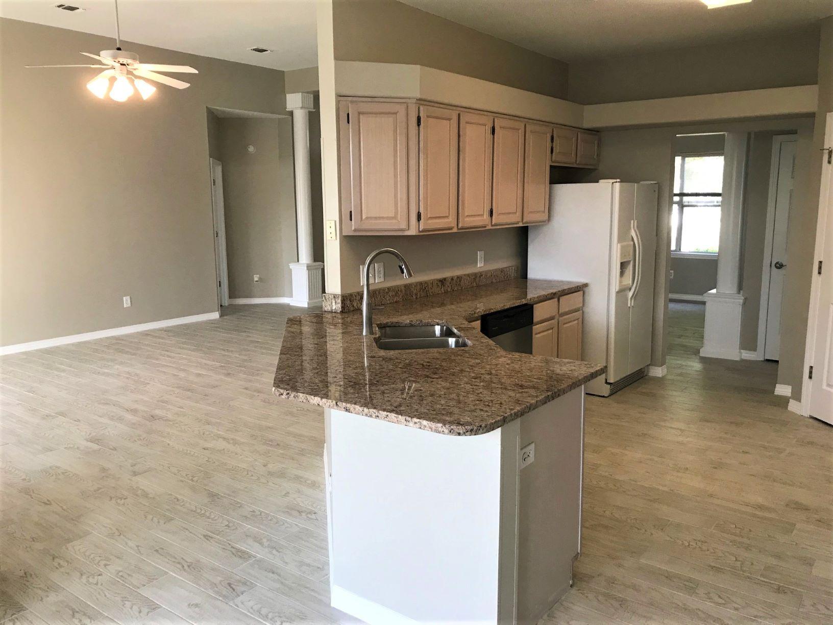 RIDGE WOOD MANOR - Residential Lease