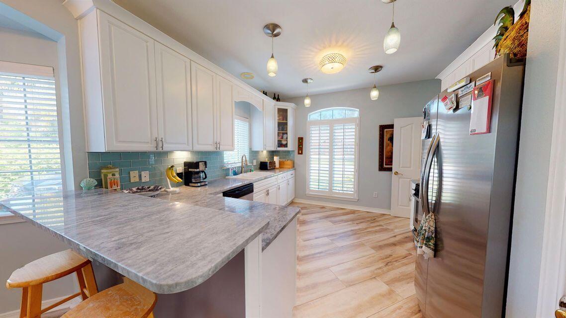 SOUTHWIND PH 5 - Residential Lease