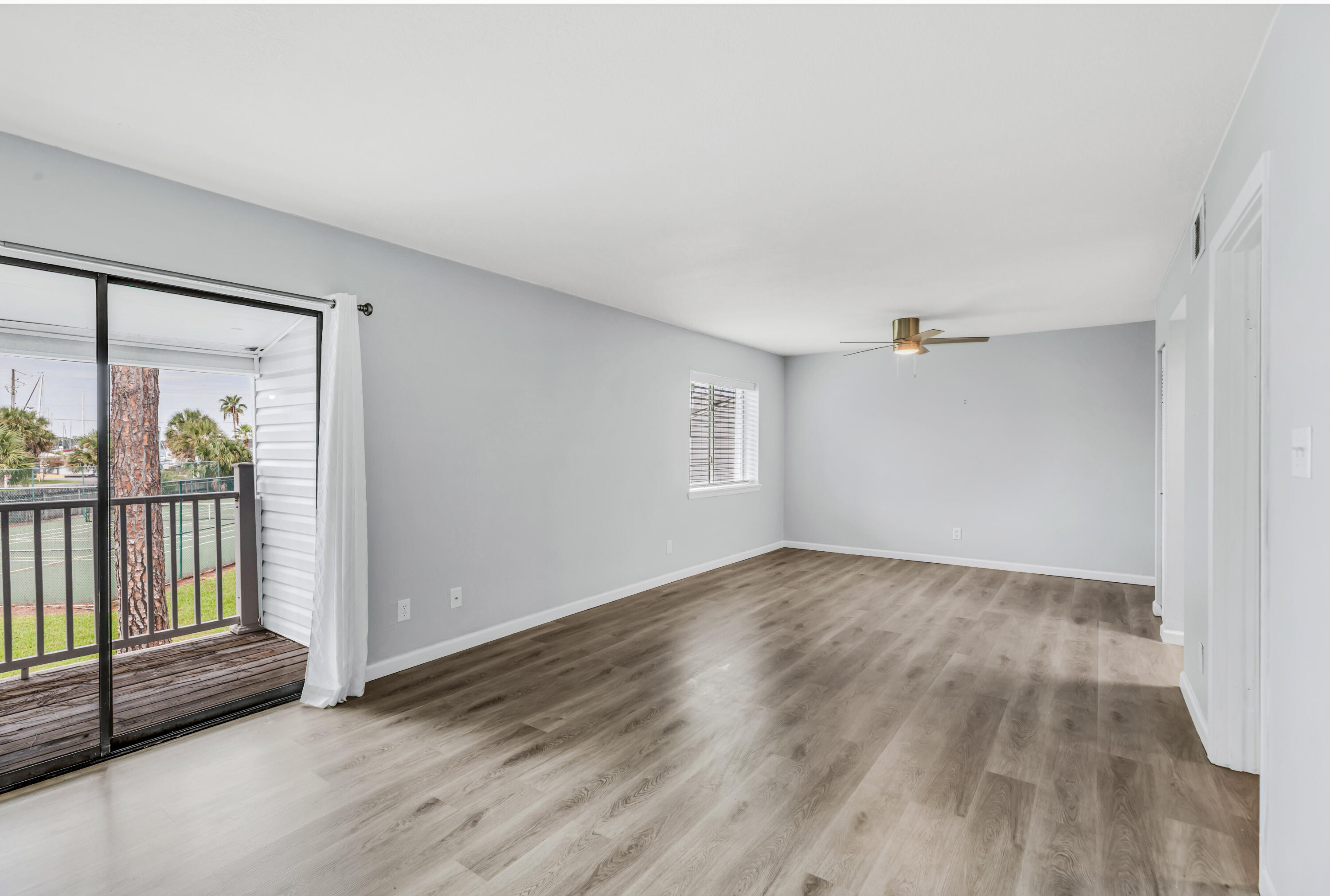 FINISTERRA CONDO - Residential Lease