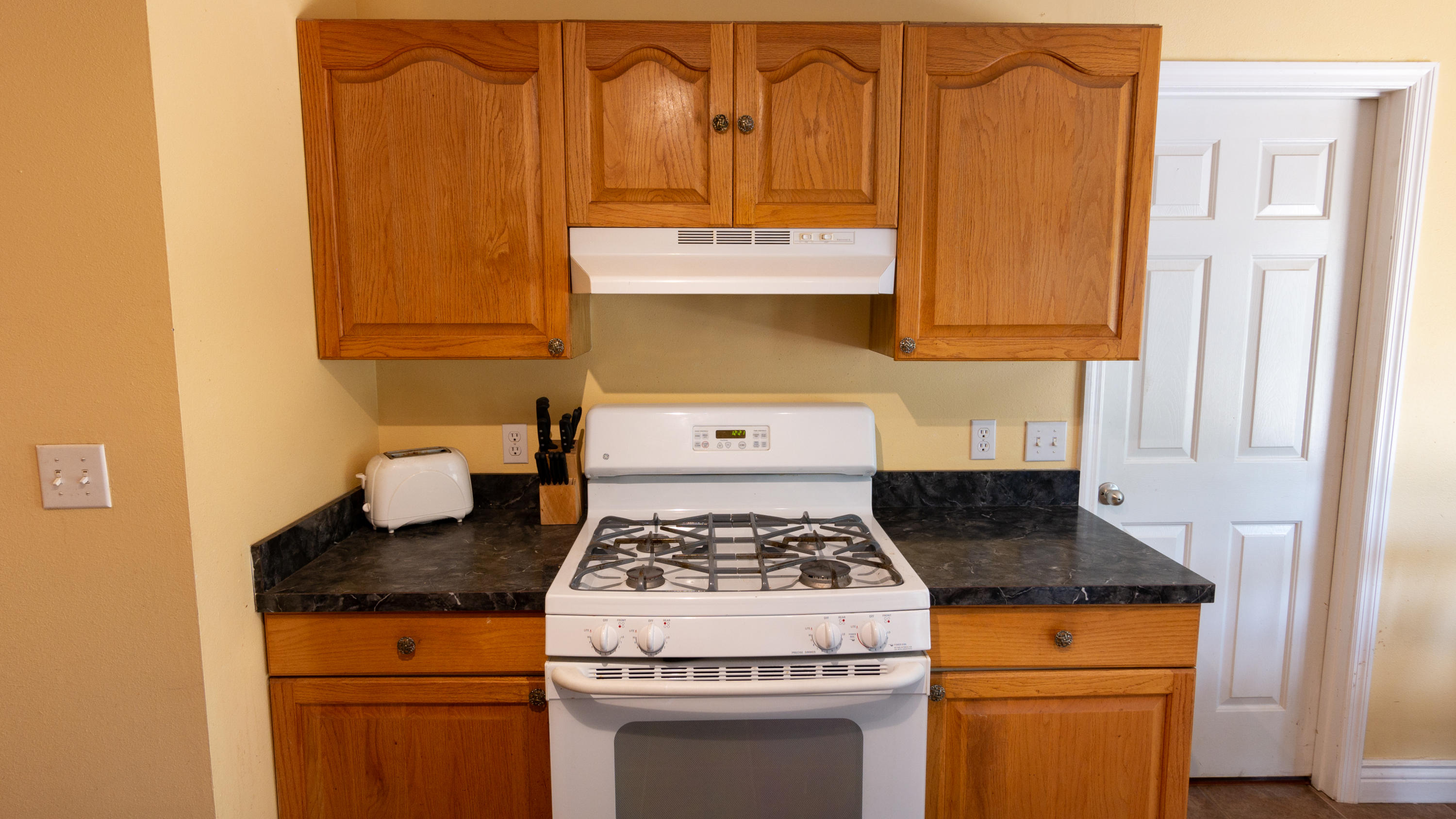 NAVARRE/BCH 1ST ADDT - Residential
