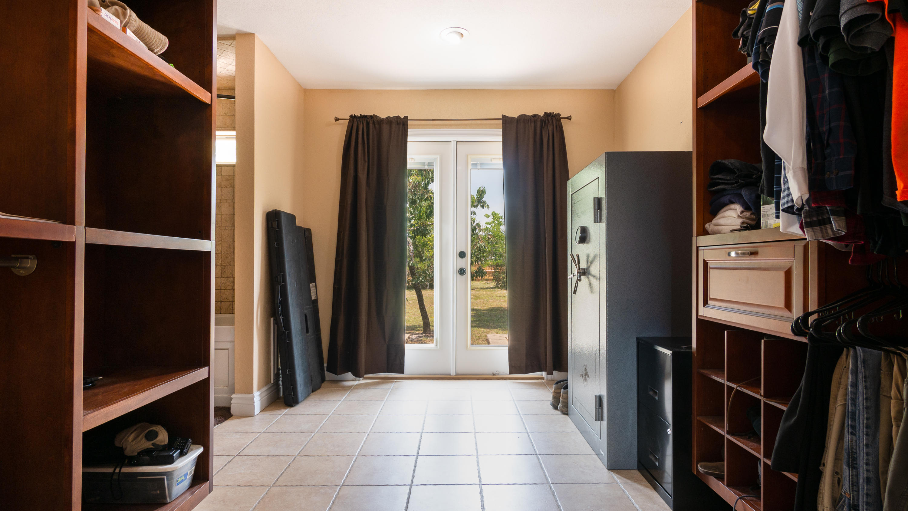 NAVARRE/BCH 1ST ADDT - Residential