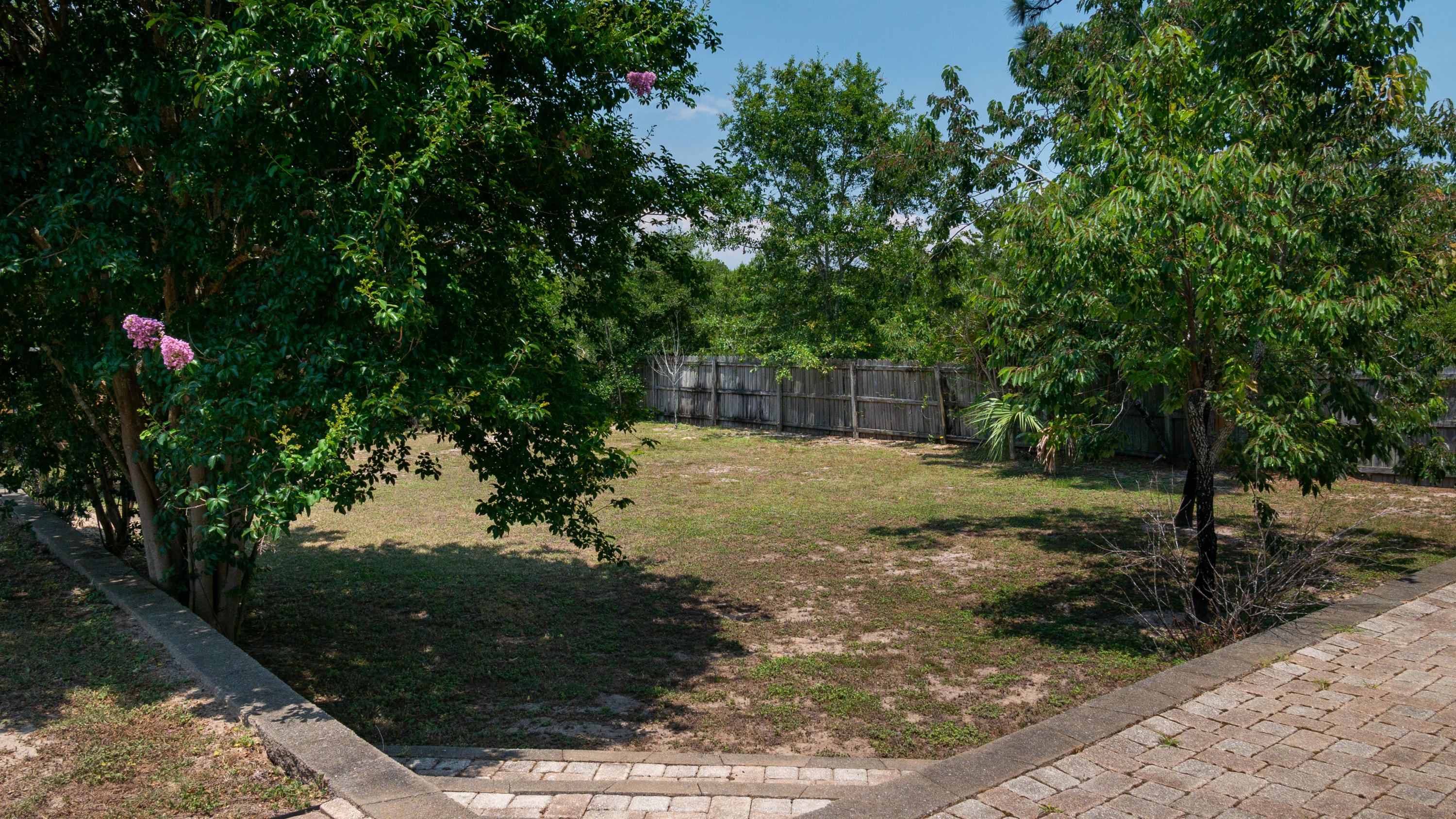 NAVARRE/BCH 1ST ADDT - Residential