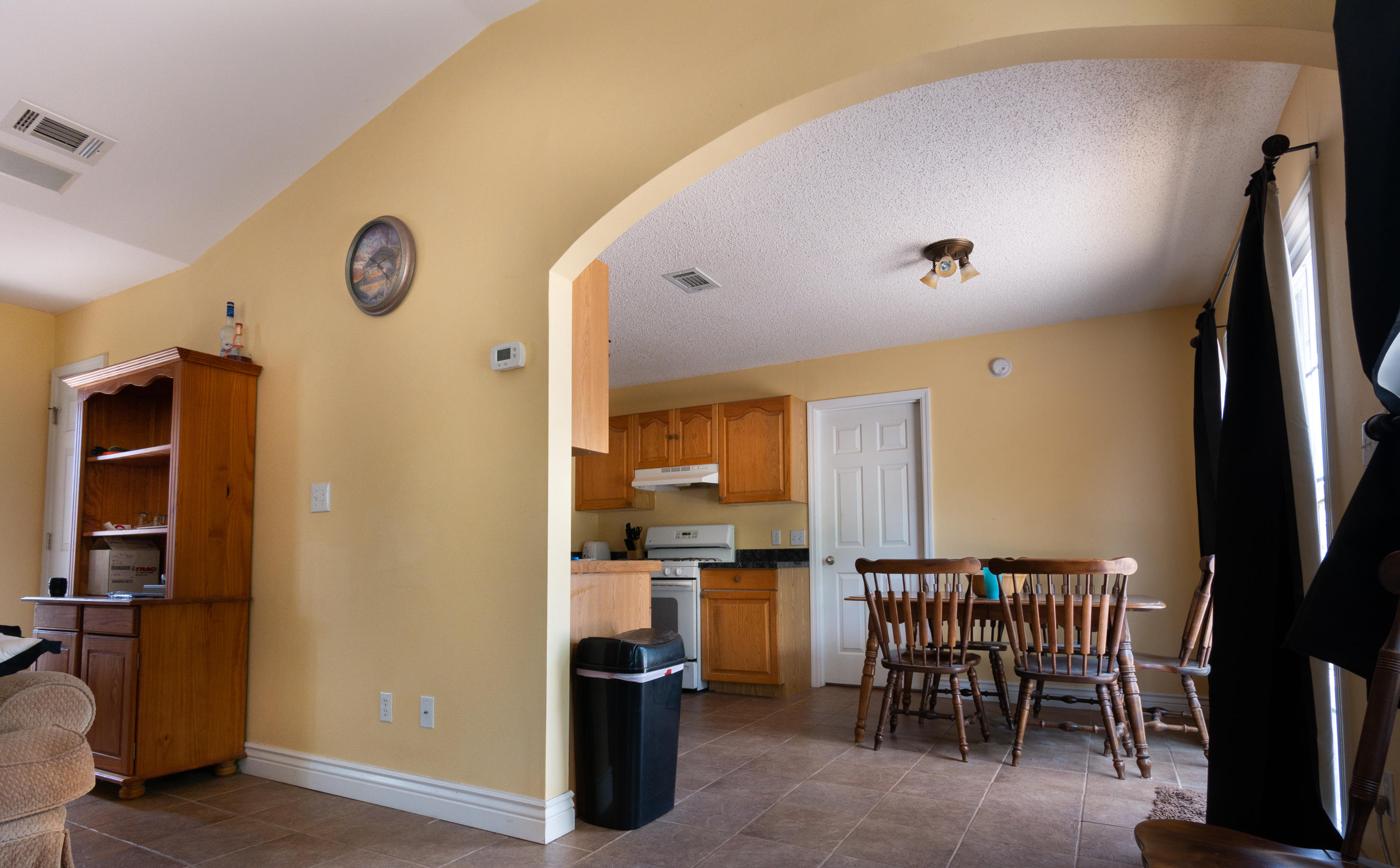 NAVARRE/BCH 1ST ADDT - Residential