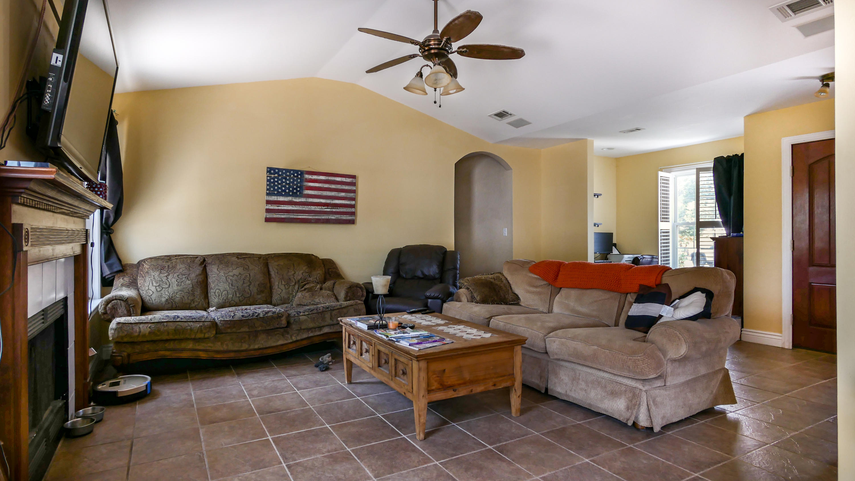 NAVARRE/BCH 1ST ADDT - Residential