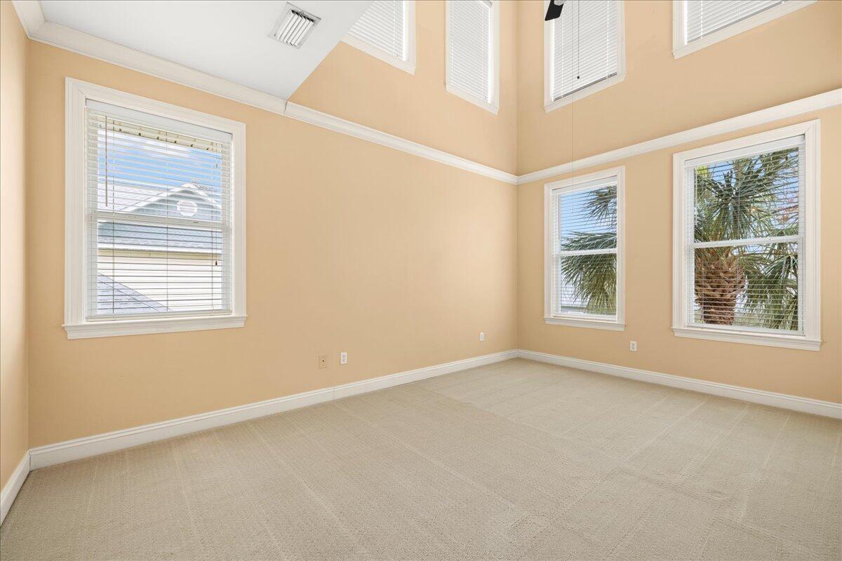 SOVEREIGN ISLE S/D - Residential