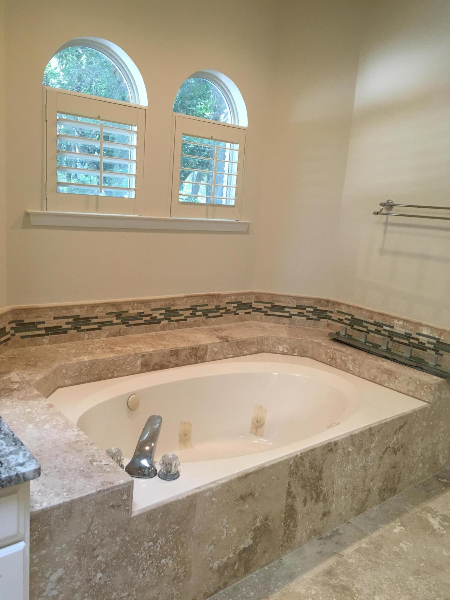 CALHOUN S/D DESTIN LOT 95 BLK D - Residential