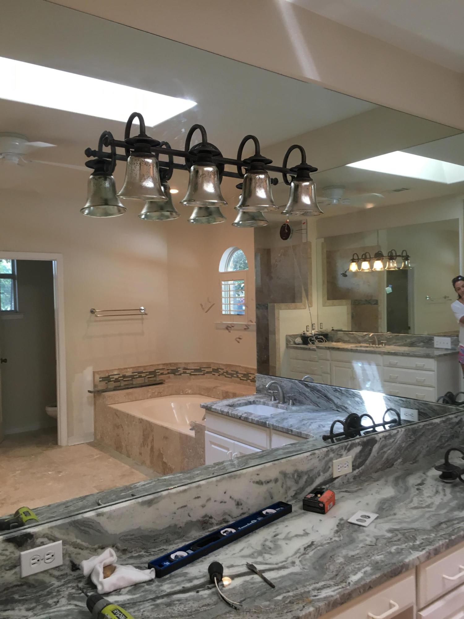 CALHOUN S/D DESTIN LOT 95 BLK D - Residential