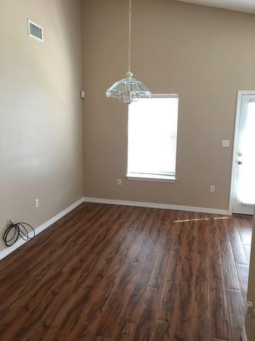EMERALD LAKES PH 3 - Residential Lease
