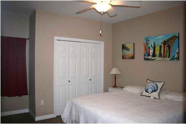 CARONDOLET - Residential Lease