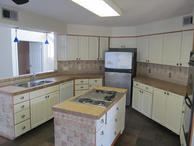 INDIAN BAYOU - Residential Lease