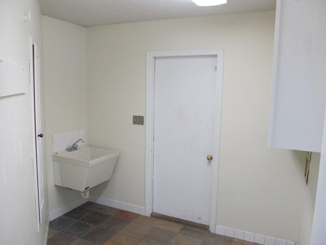 INDIAN BAYOU - Residential Lease