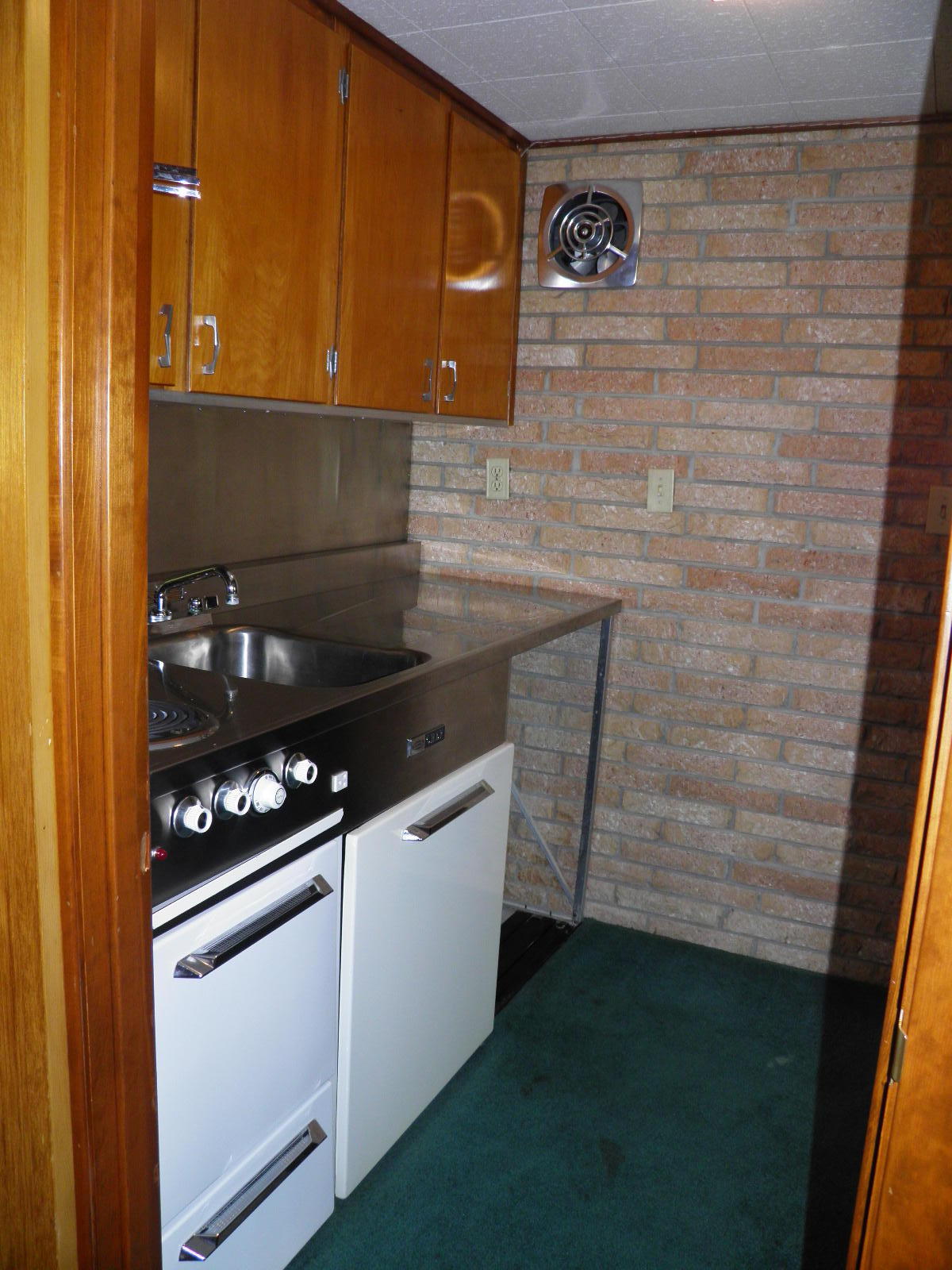 GAP CREEK - Residential Lease