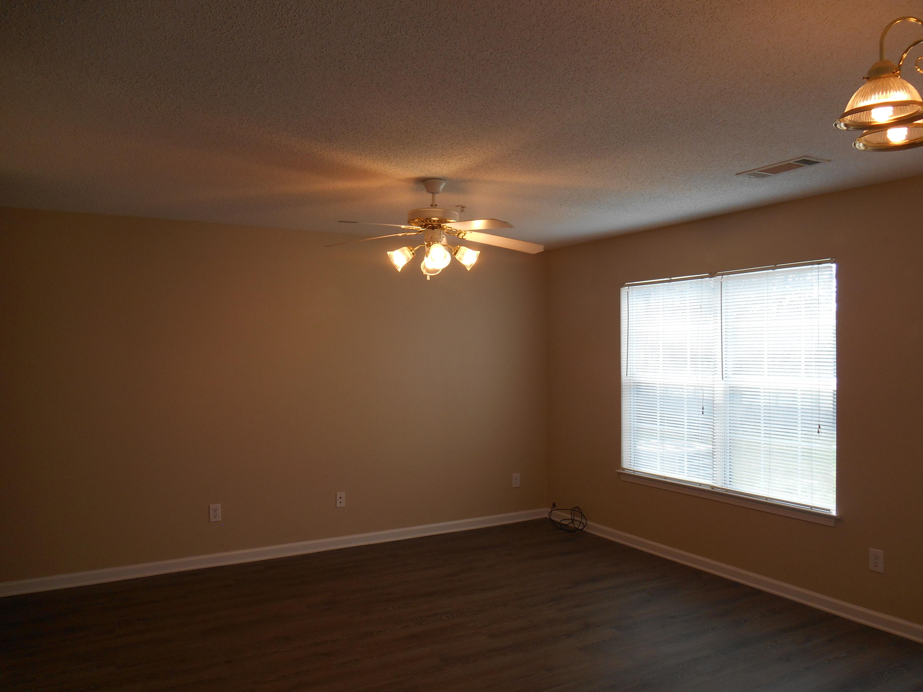 ROLLING PINES - Residential Lease