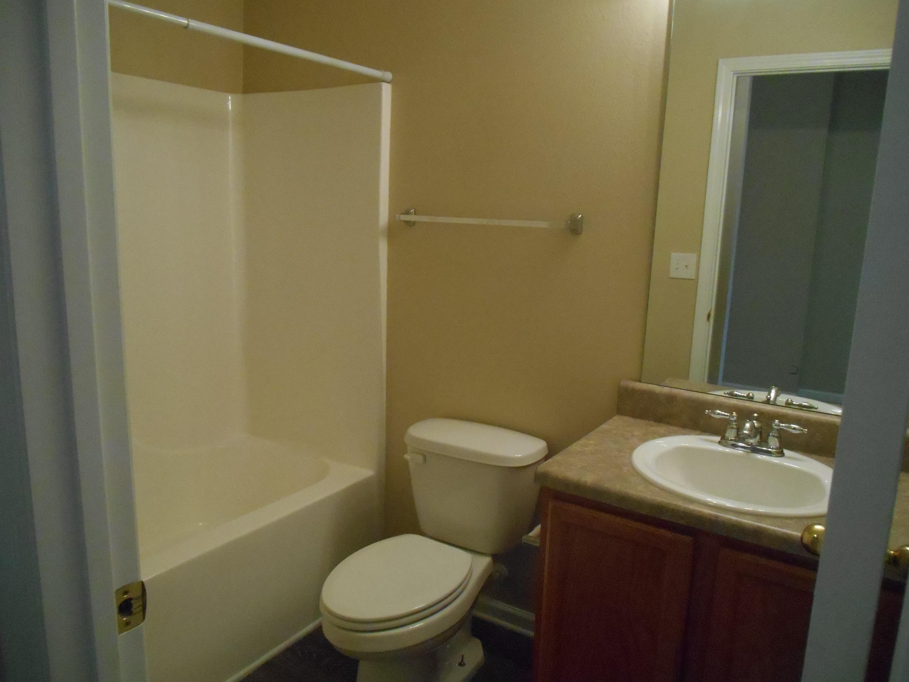 ROLLING PINES - Residential Lease