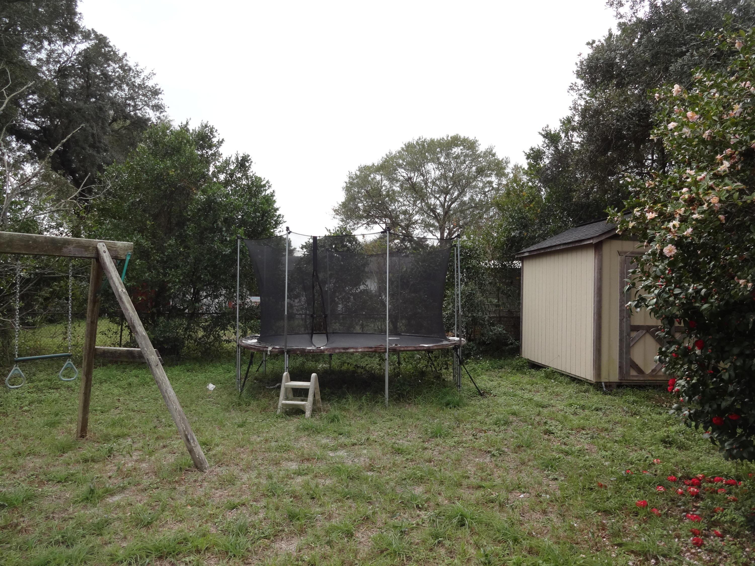 SEABREEZE 6TH ADDN LOT 4 BLK E - Residential