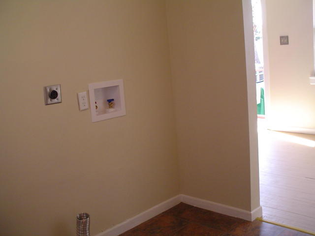 WYNNEHAVEN BEACH ESTATES - Residential Lease