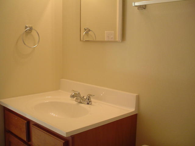 WYNNEHAVEN BEACH ESTATES - Residential Lease
