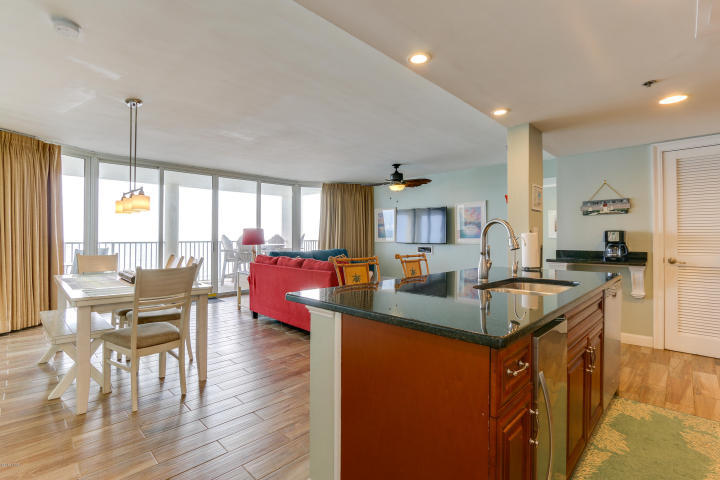 LONG BEACH - Residential