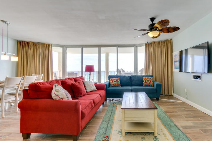 LONG BEACH - Residential