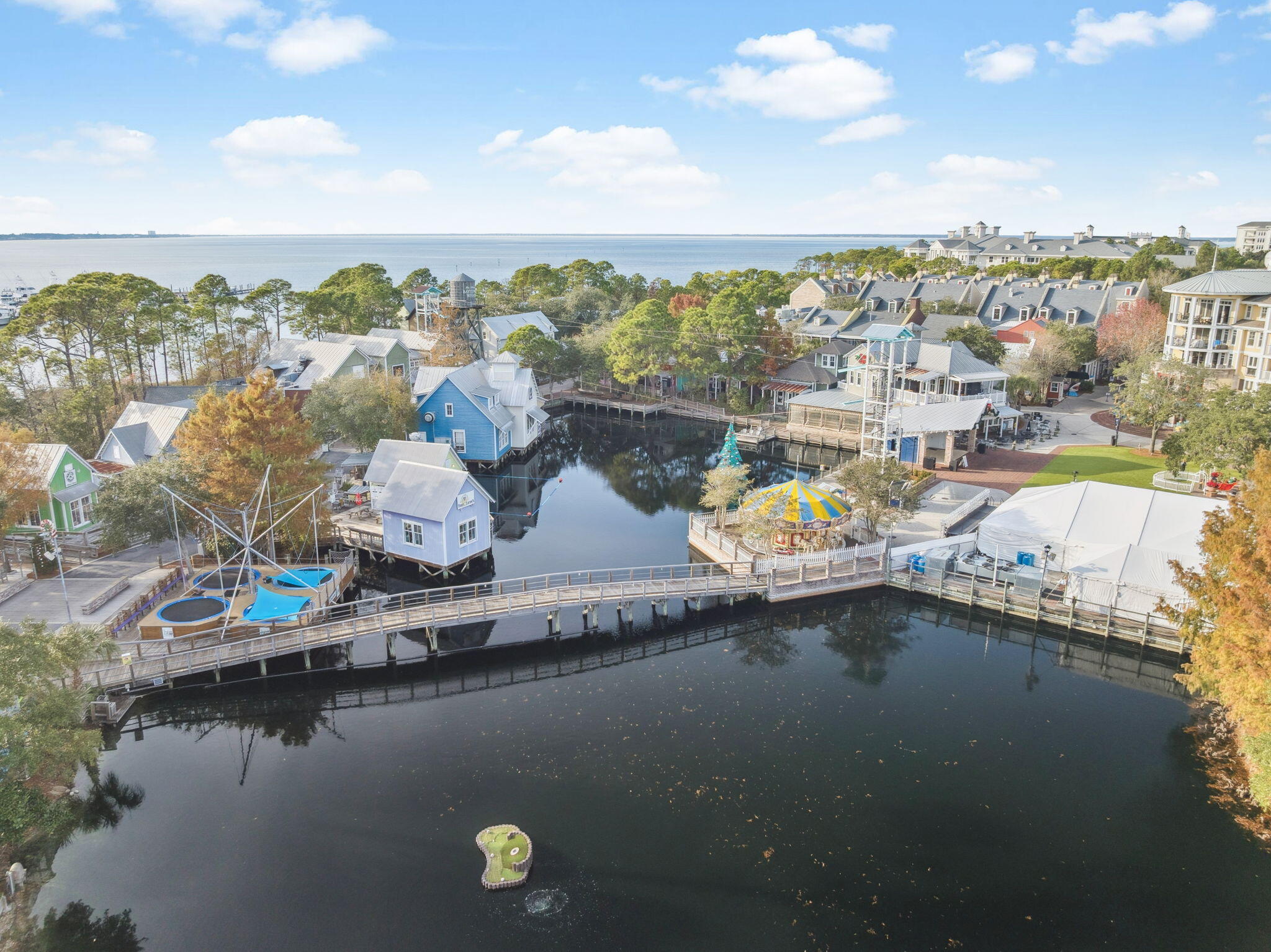 CRYSTAL LAKE II AT SANDESTIN - Residential