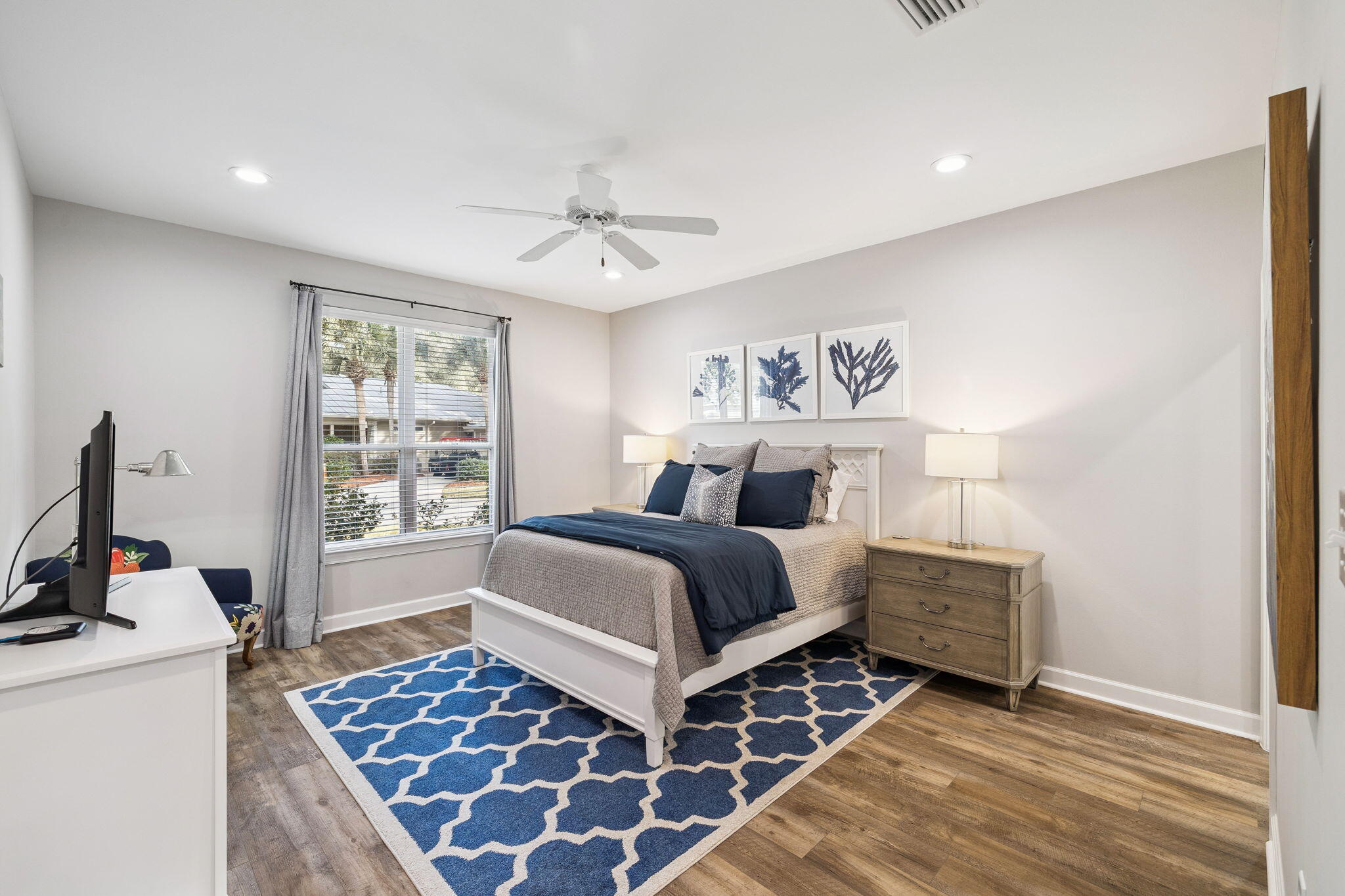 CRYSTAL LAKE II AT SANDESTIN - Residential