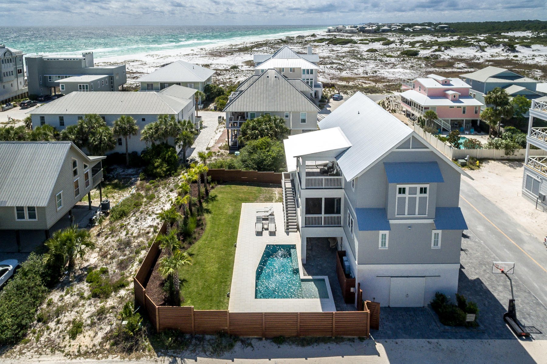 GRAYTON BEACH - Residential