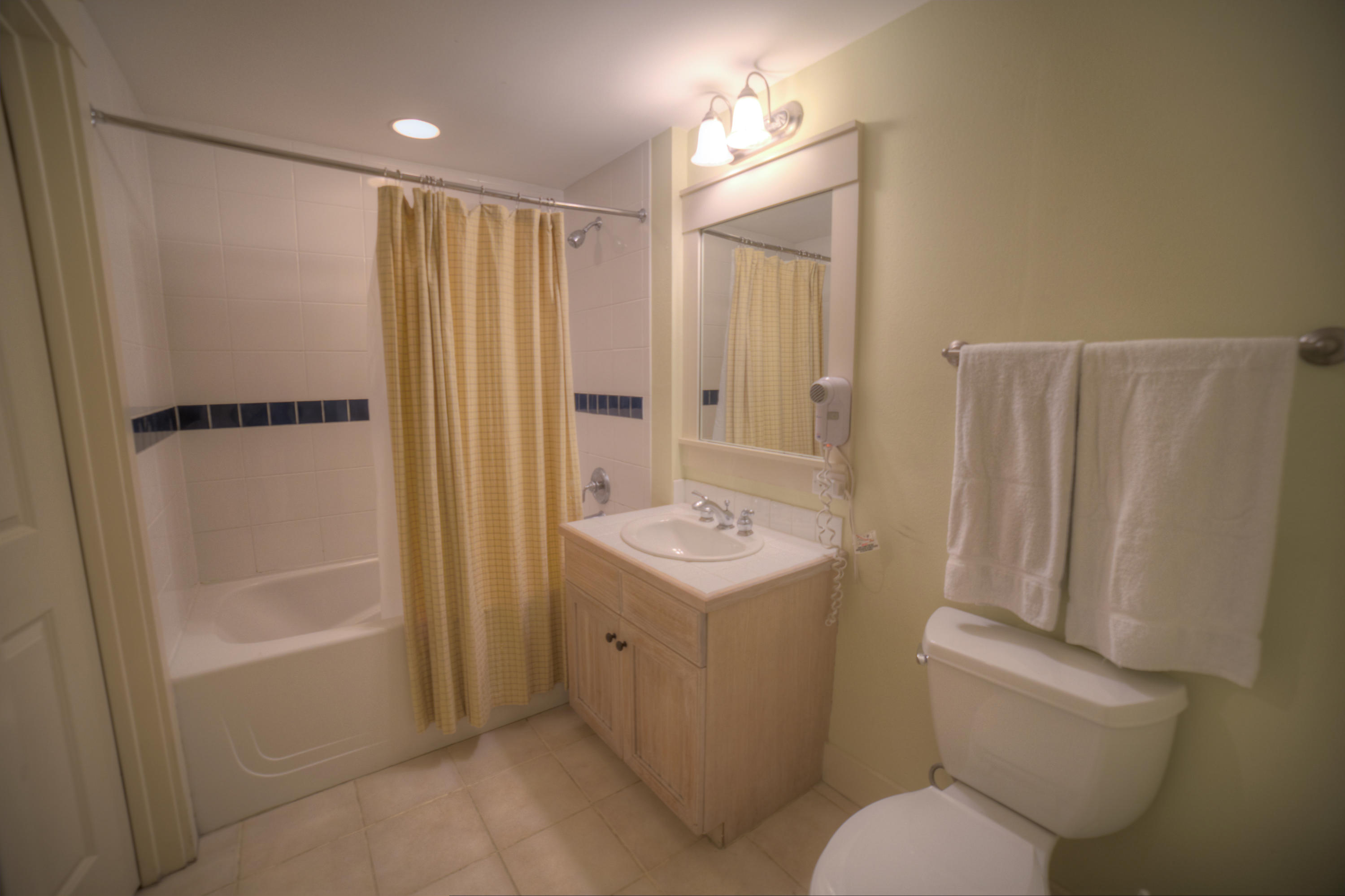 OBSERVATION POINT - Residential Lease