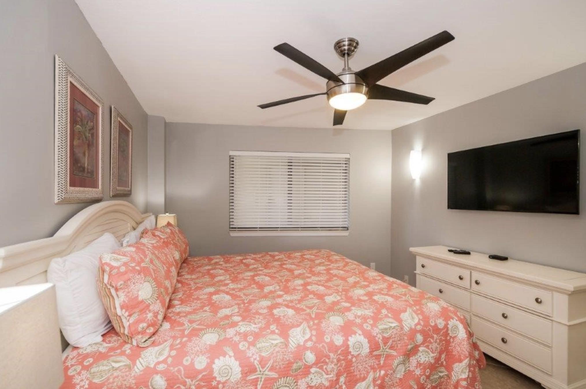 MAINSAIL CONDO PH 3 - Residential