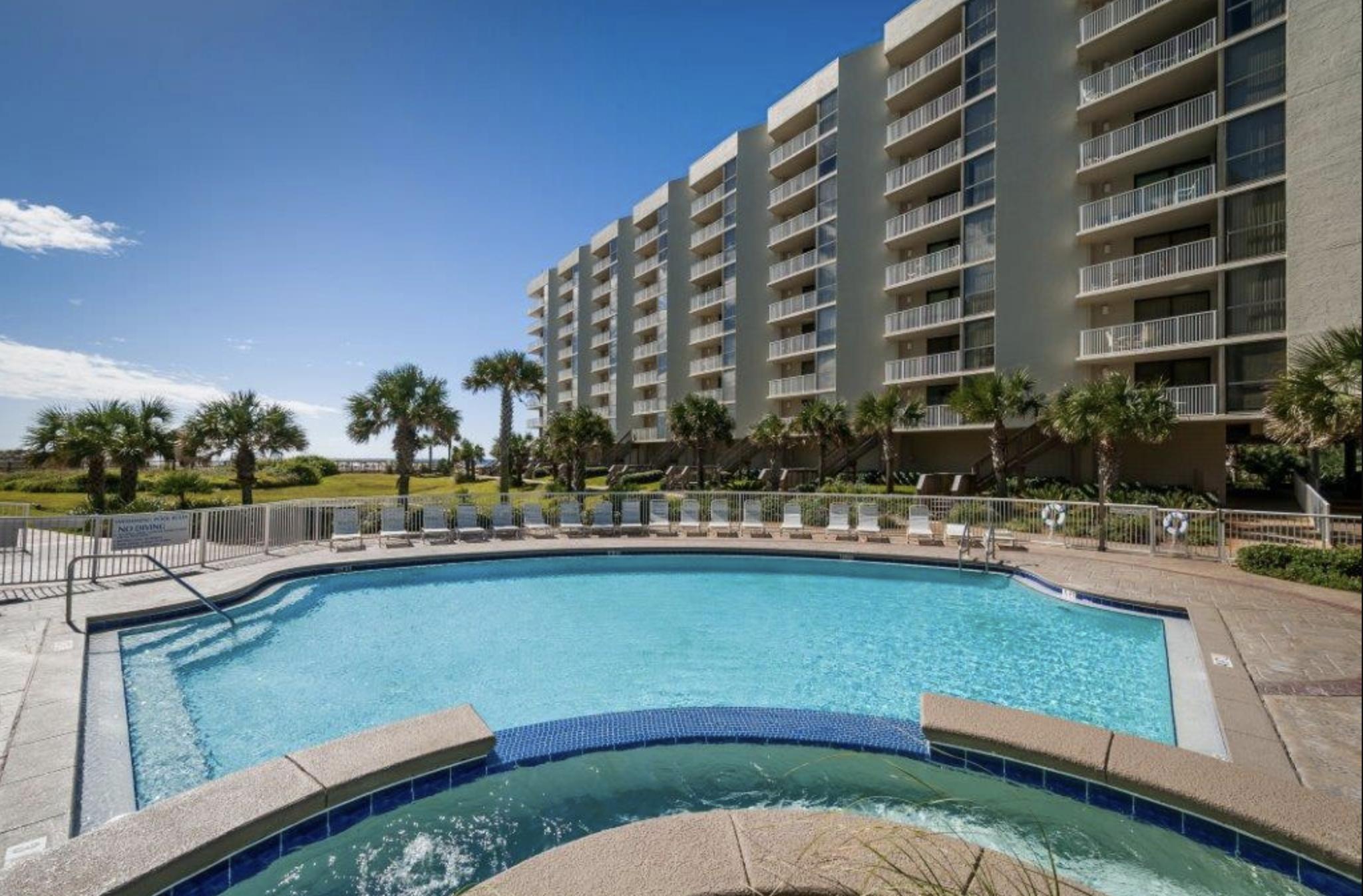 MAINSAIL CONDO PH 3 - Residential