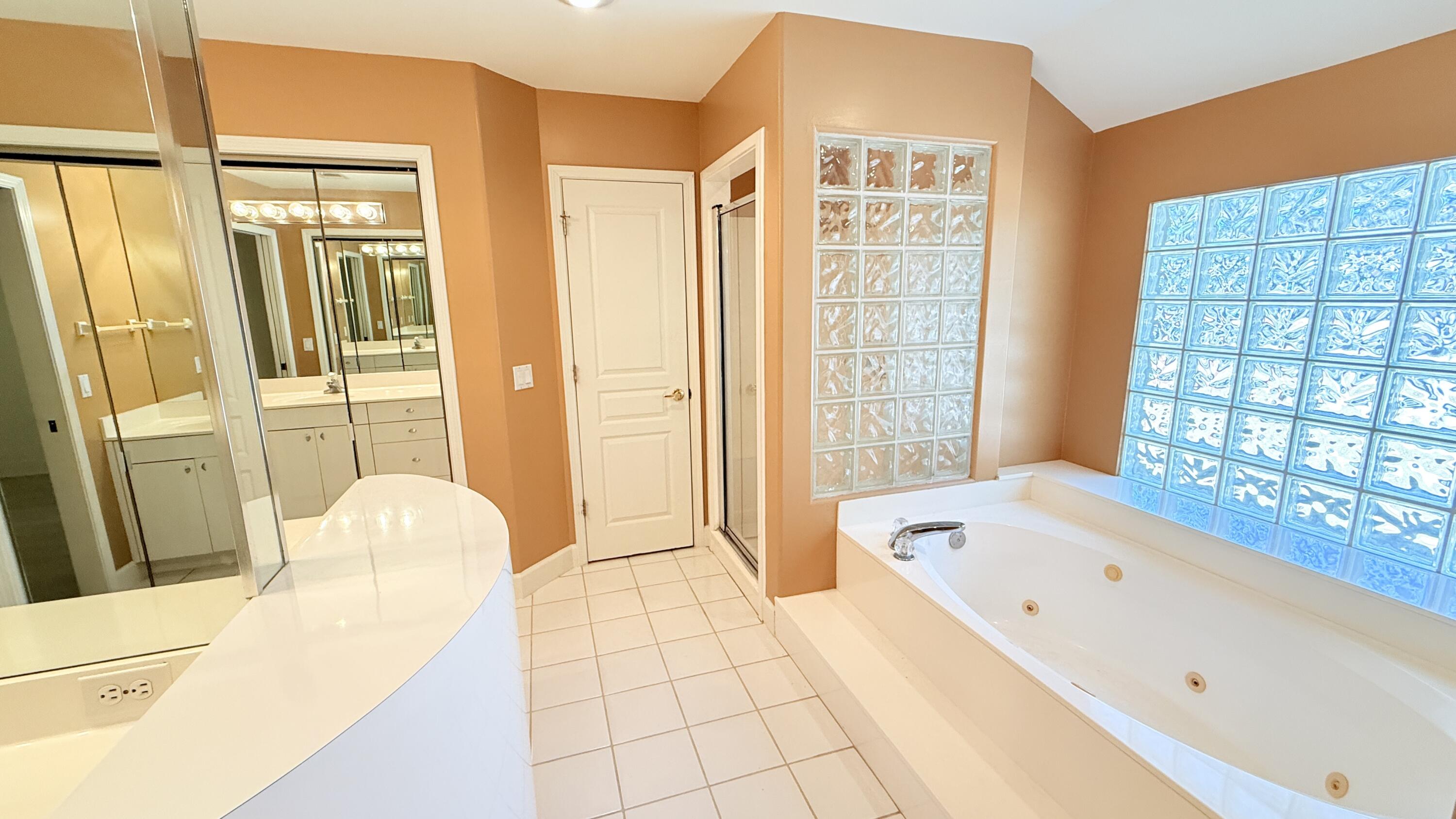 CARIBBEAN VILLAGE WEST - Residential