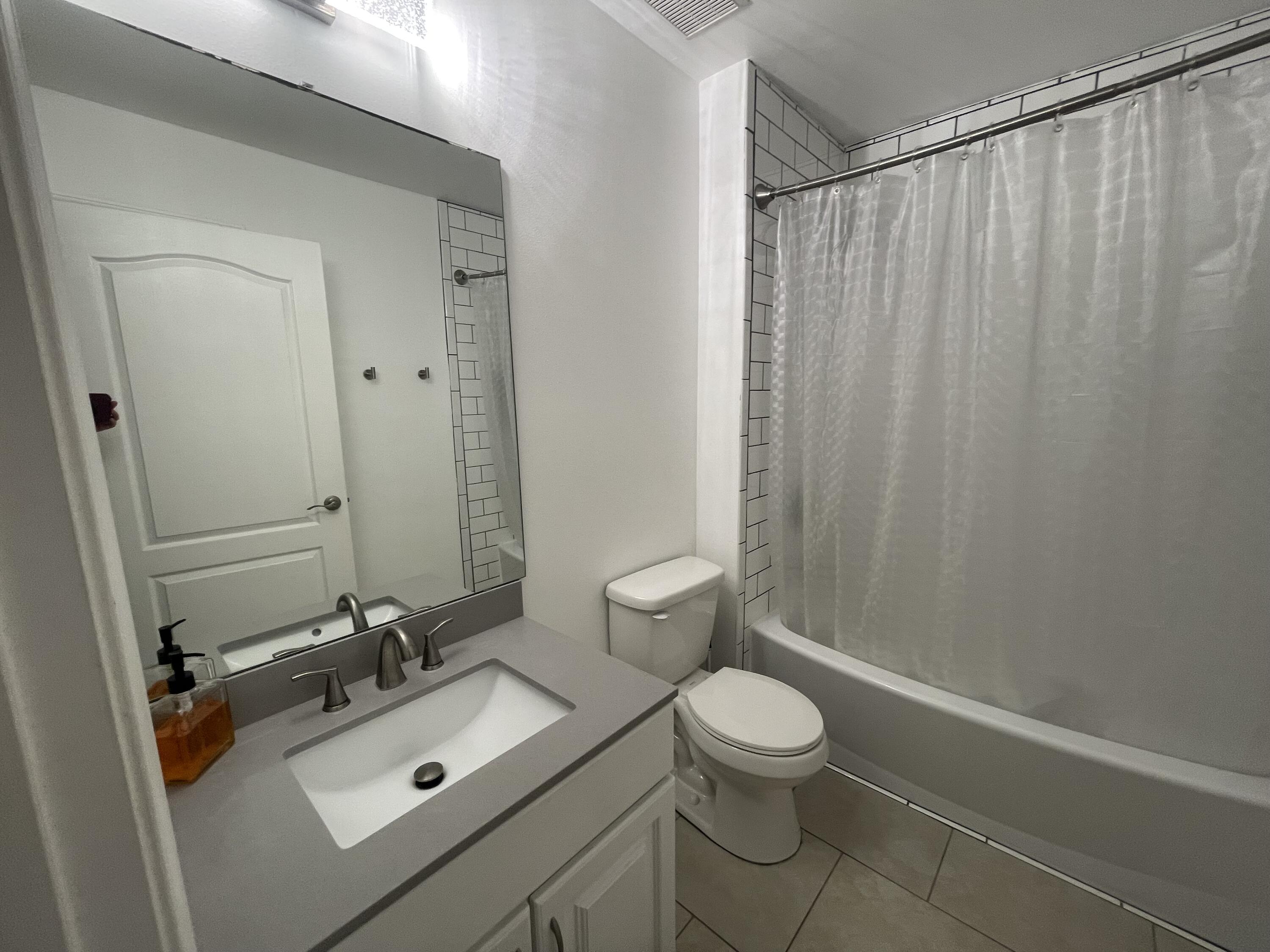 STEEPLECHASE PH 3 - Residential Lease