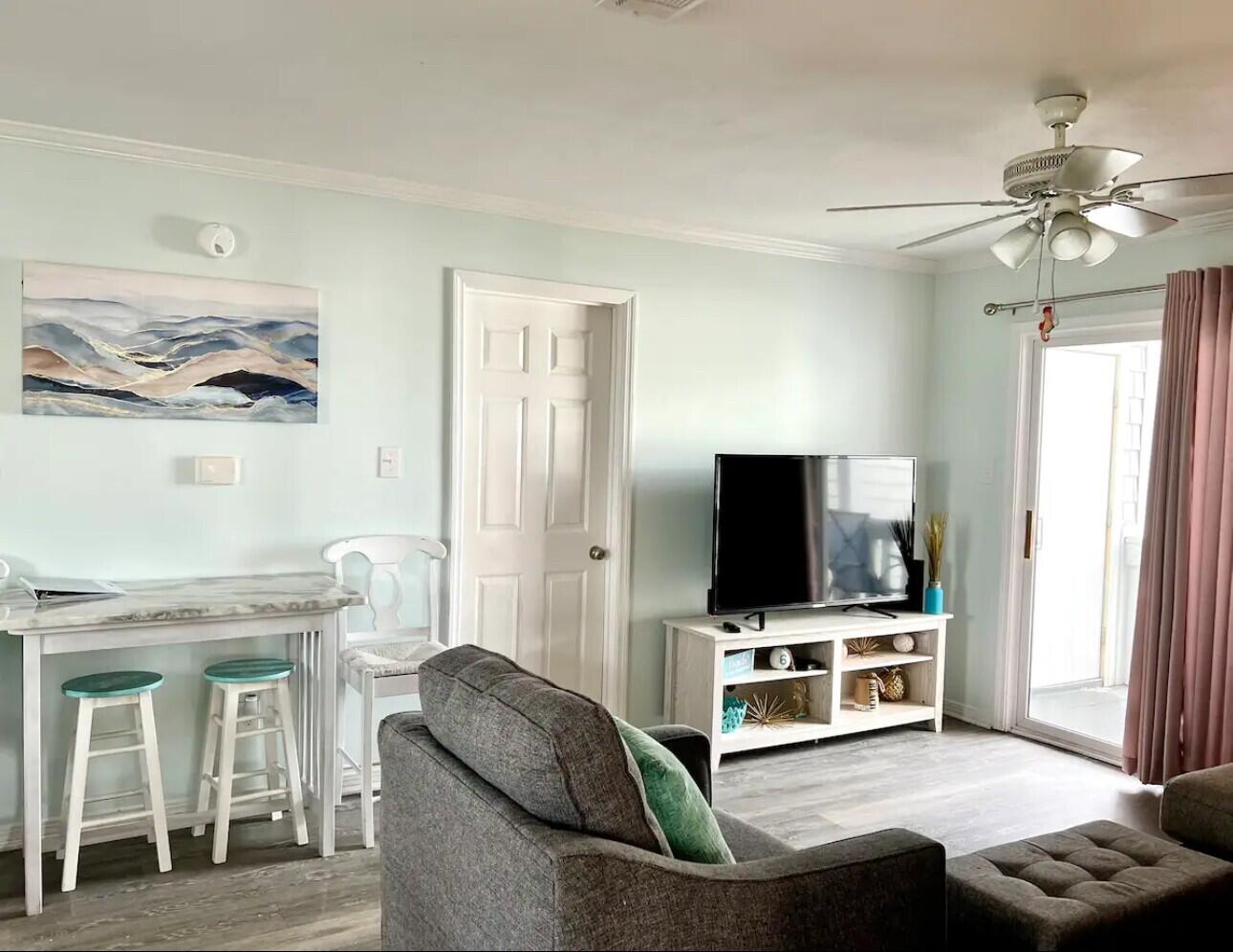 HERMITAGE CONDOMINIUM - Residential