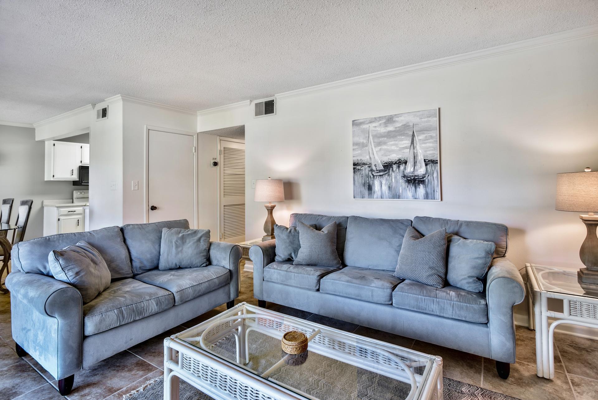 GARDEN VILLAS PH 2 - Residential Lease