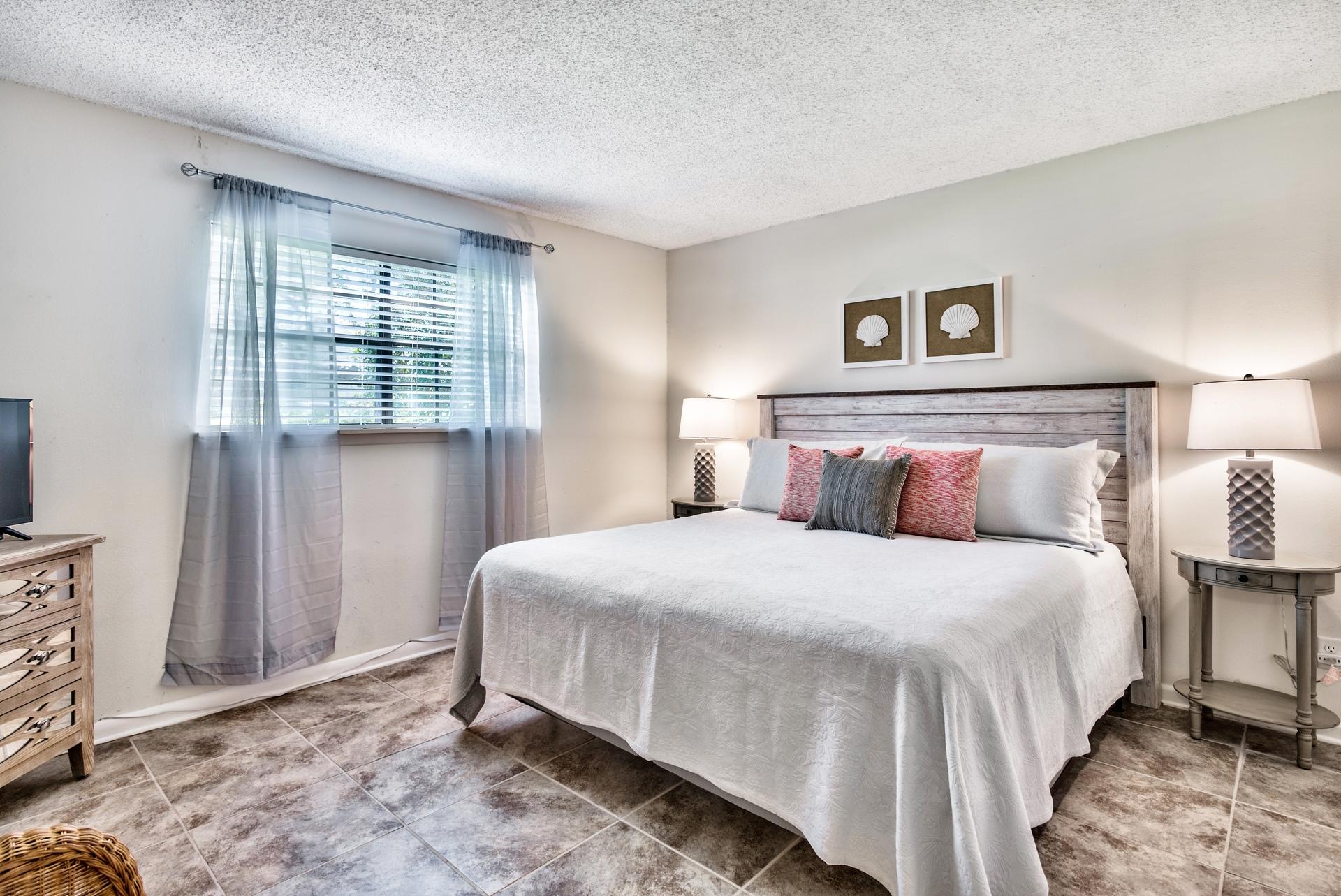 GARDEN VILLAS PH 2 - Residential Lease
