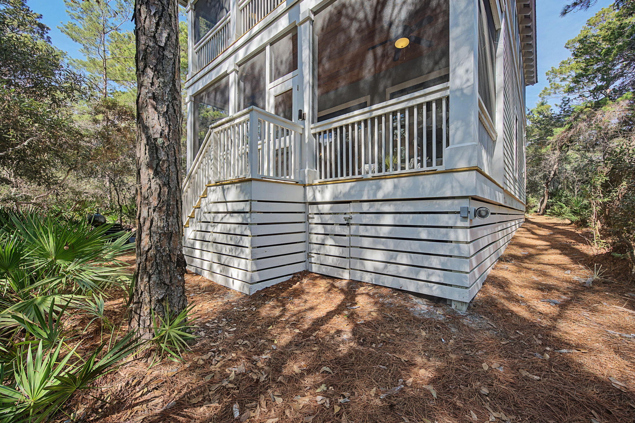 THE HAMMOCKS OF SEAGROVE - Residential