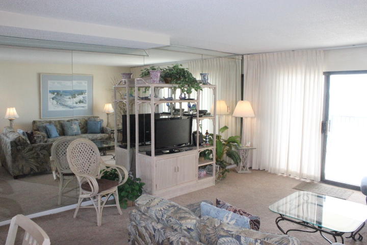 Huntington By The Sea - Residential
