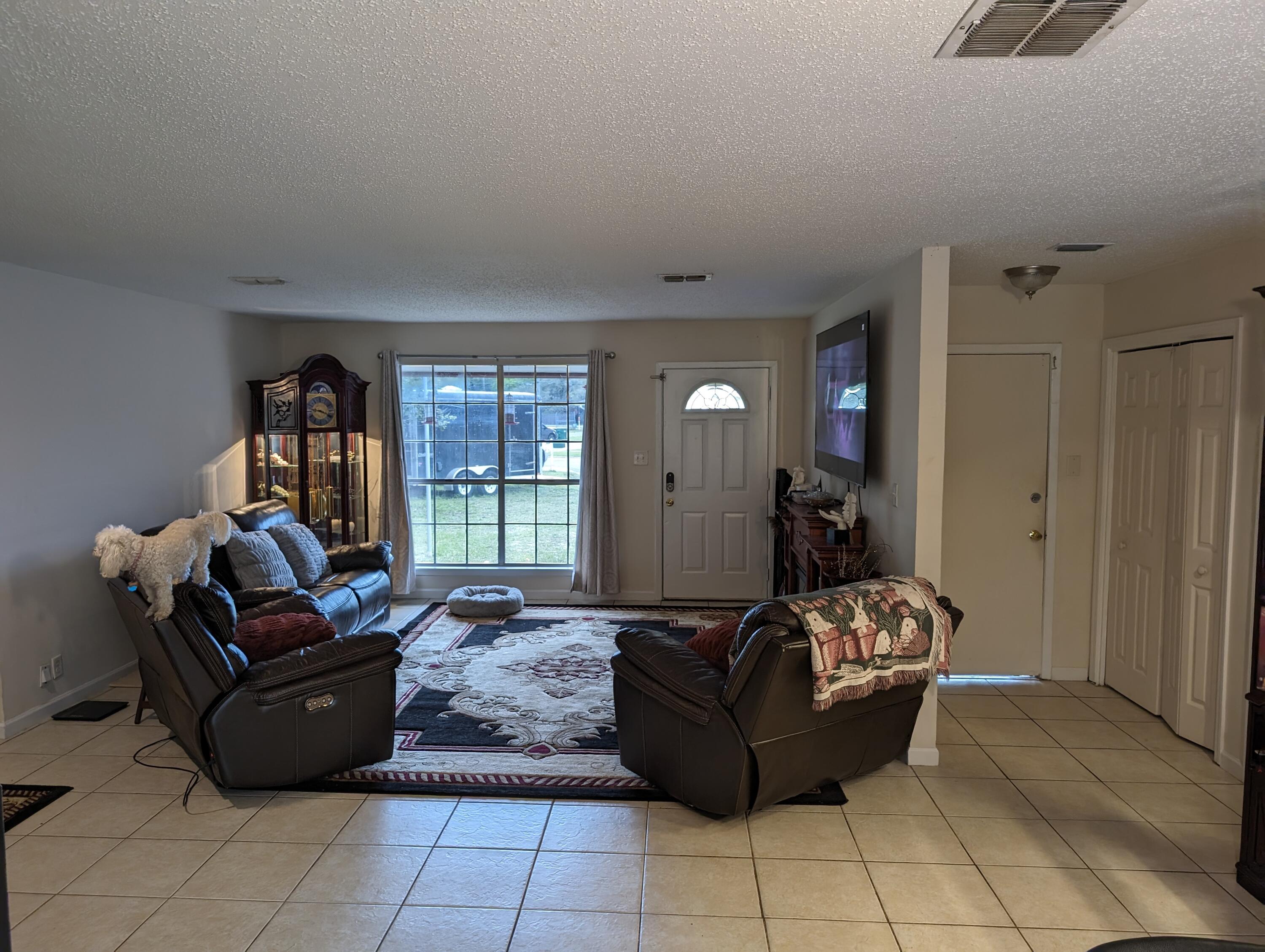 ONCASTER WOODS LOT 5 BLK B - Residential