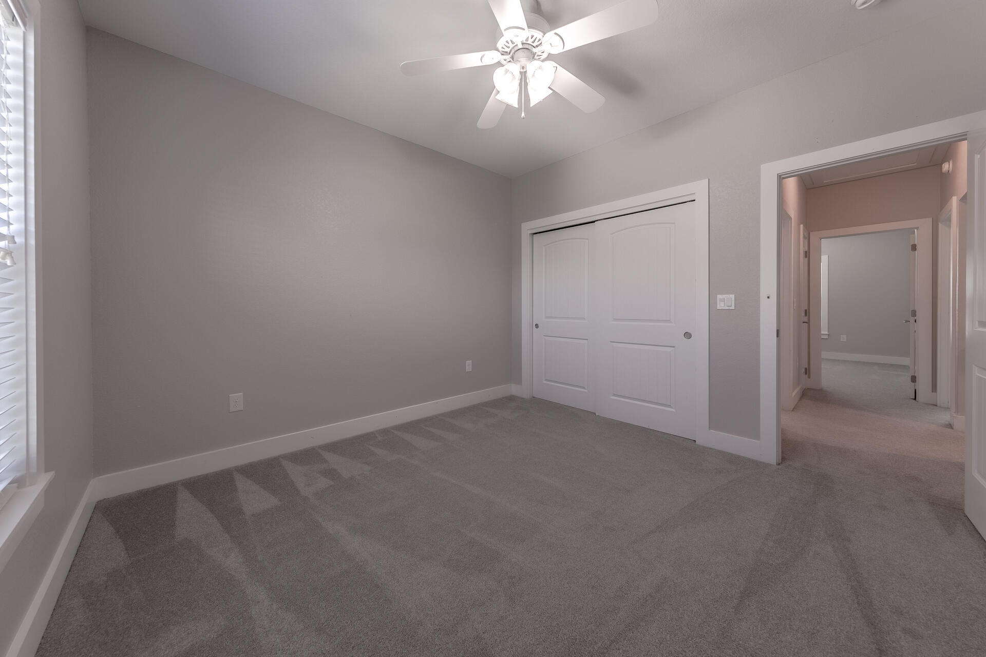 CALHOUN S/D DESTIN LOT 7 BLK B - Residential