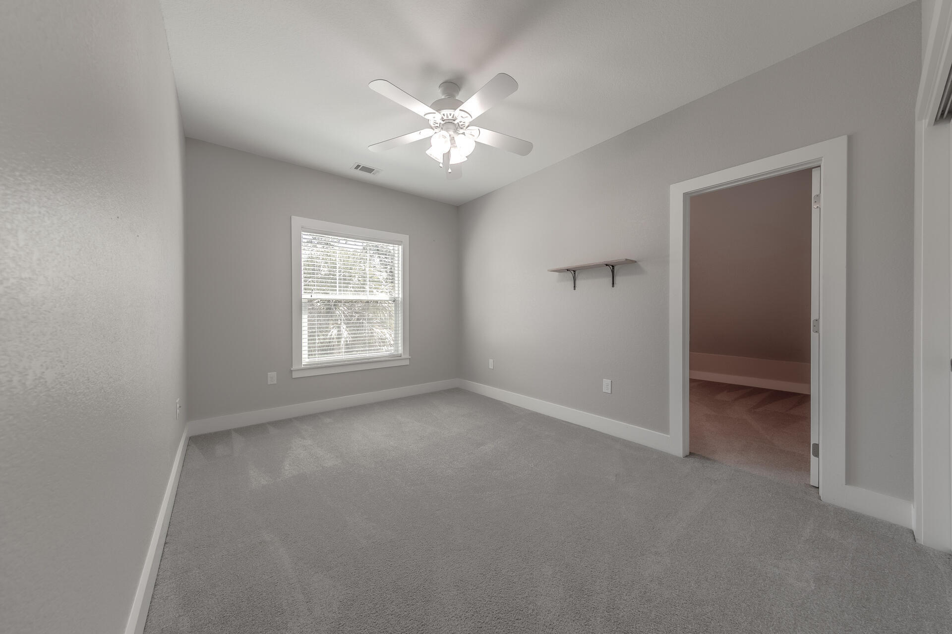CALHOUN S/D DESTIN LOT 7 BLK B - Residential