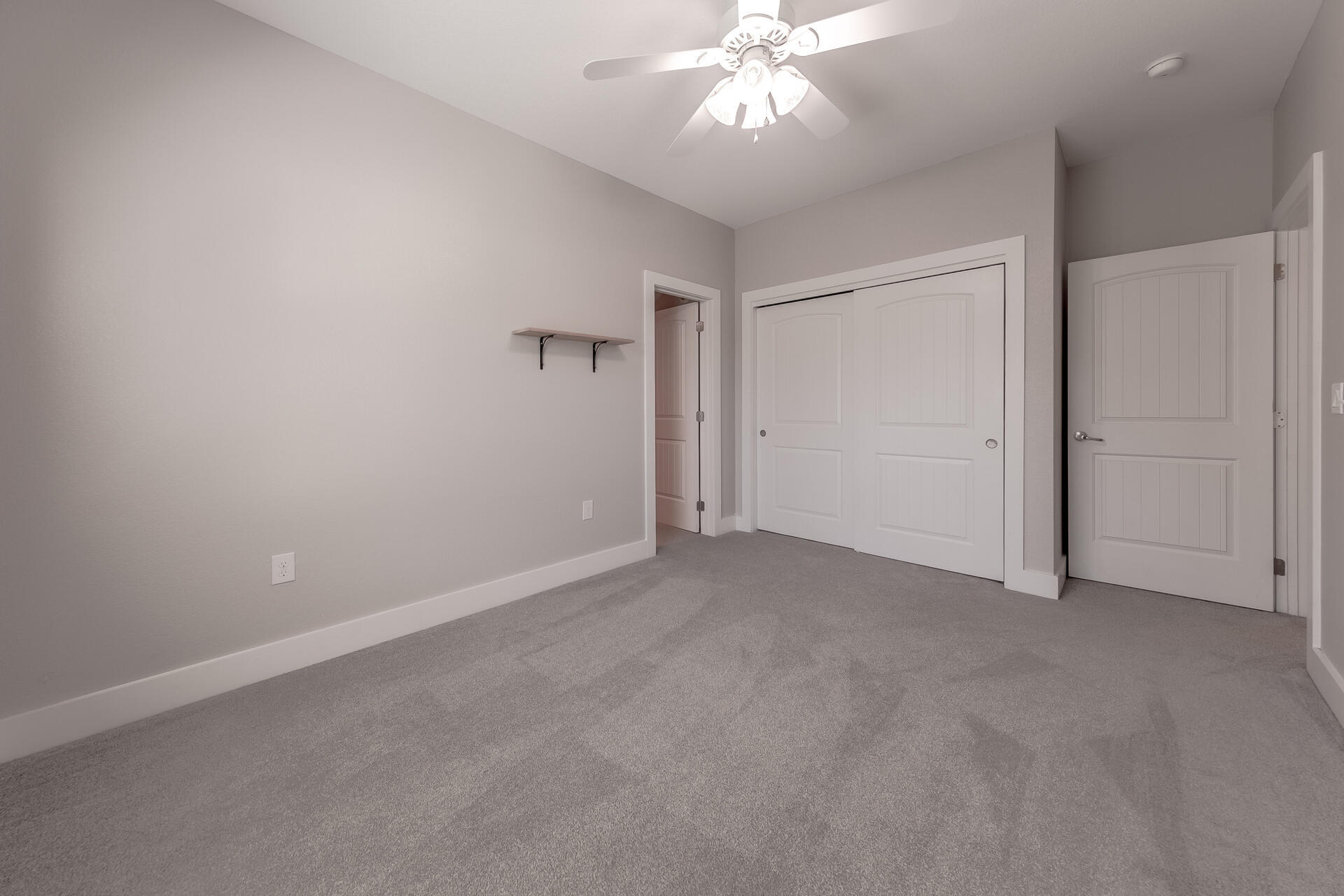CALHOUN S/D DESTIN LOT 7 BLK B - Residential