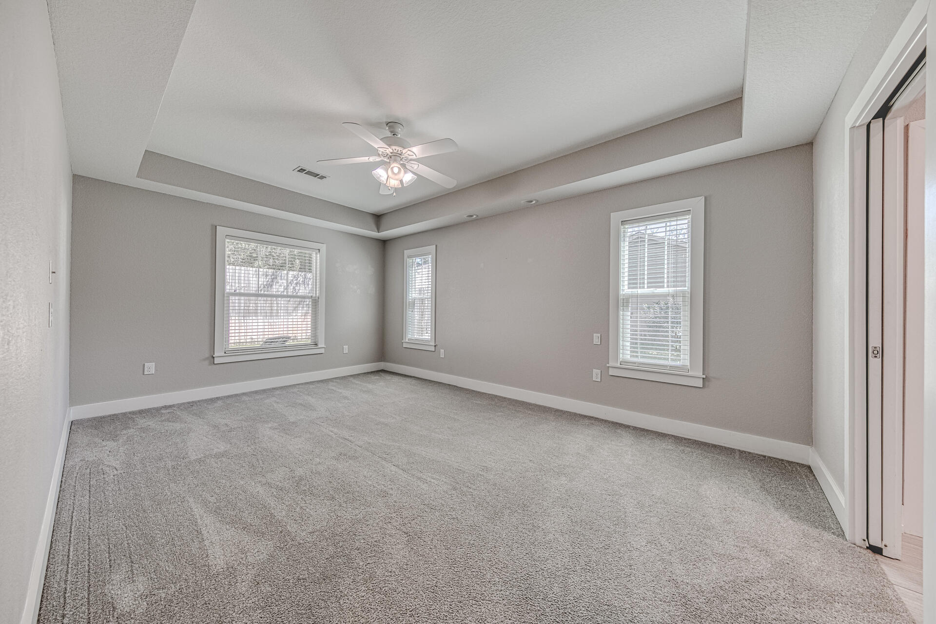 CALHOUN S/D DESTIN LOT 7 BLK B - Residential