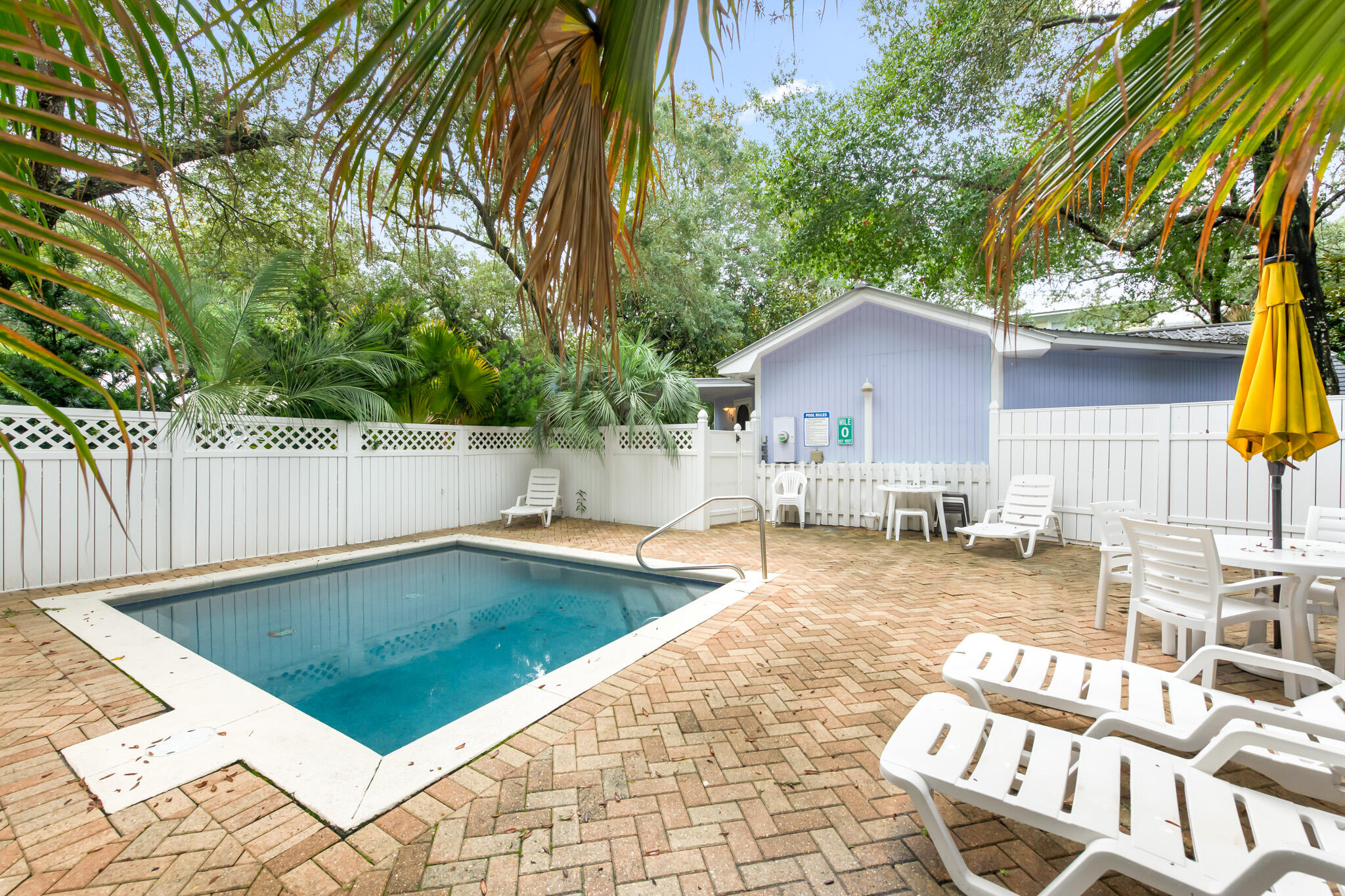 GRAYTON BEACH - Residential
