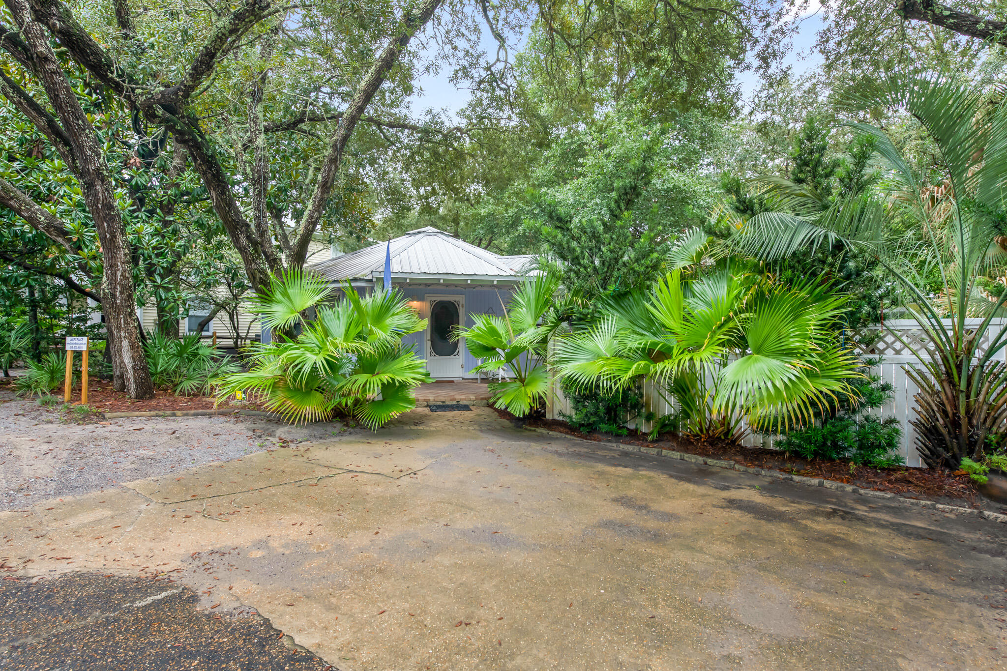 GRAYTON BEACH - Residential
