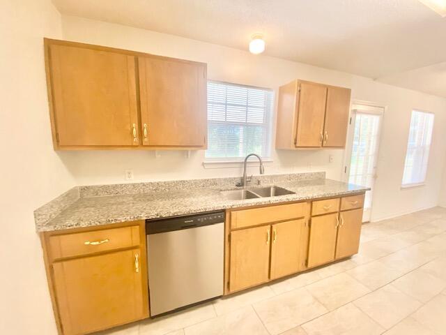 SOUTHPOINTE ESTATES - Residential Lease